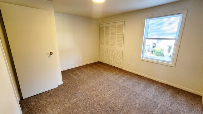 Building Photo - 3949 Keswick Pl