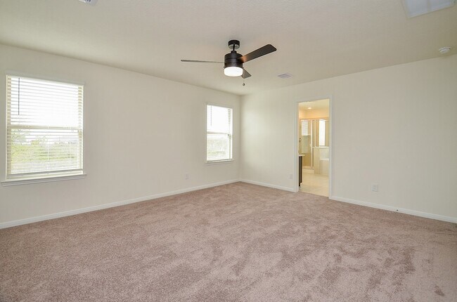 Building Photo - 25407 Benroe St