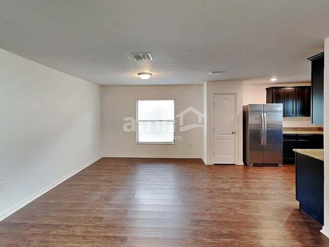 Building Photo - 1214 Brenton Leaf Dr