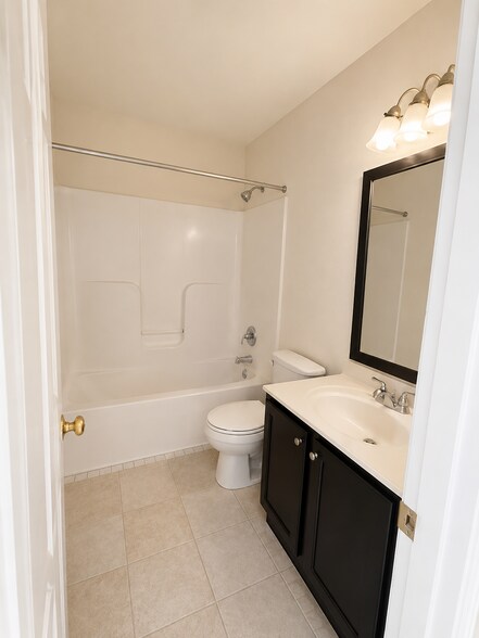 Basements full bathroom - 109 Coral Reef Ct