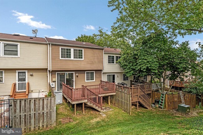 Building Photo - 8025 Tyson Oaks Cir