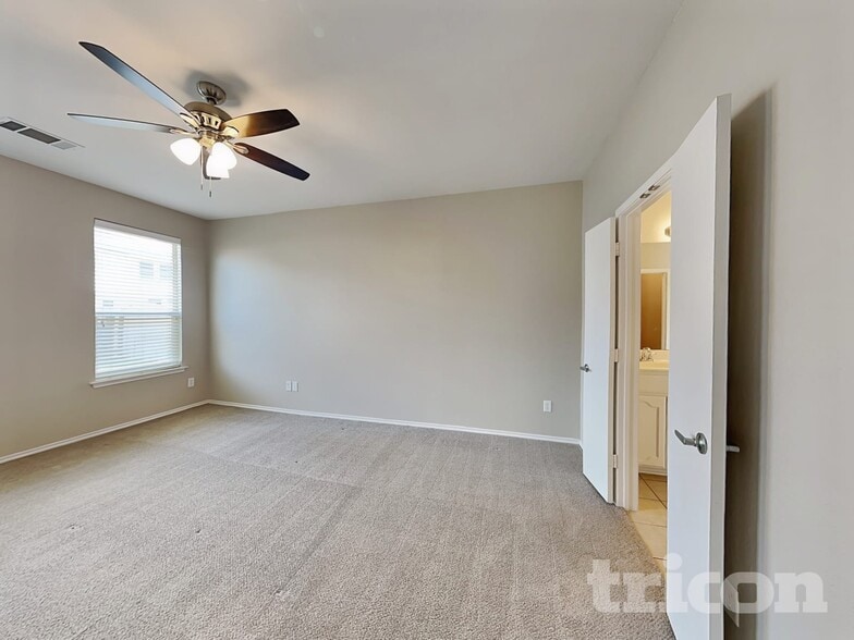 Building Photo - 1132 Beaverwood Ln