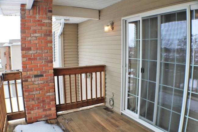 Building Photo - $1,250 | 2 Bedroom, 1 Bathroom Condo | Pet Friendly* | Available for an August 1st, 2026 Move In!