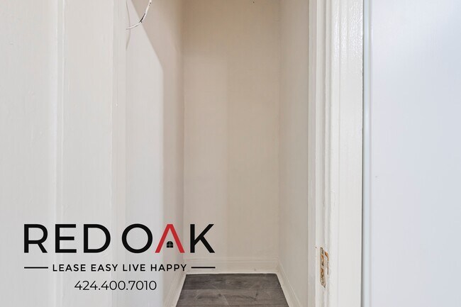 Building Photo - 153 N New Hampshire Ave