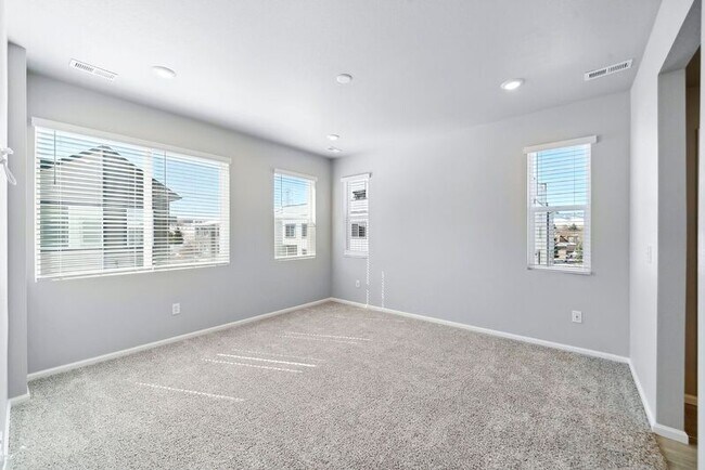 Building Photo - 12326 W 56th Ln
