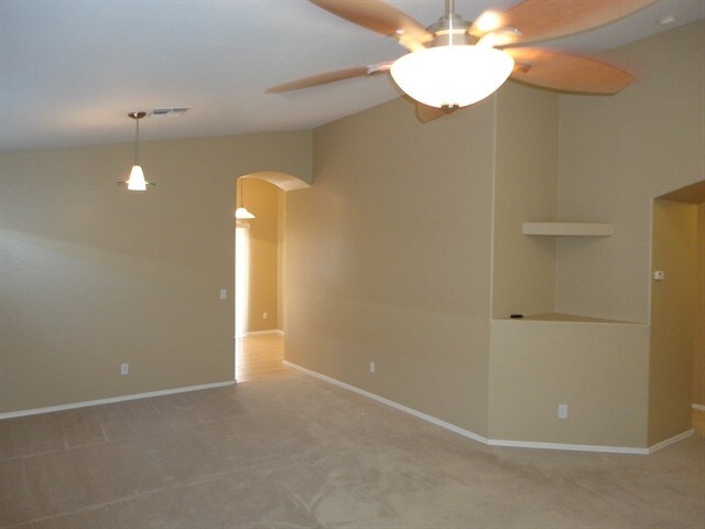 Building Photo - 12734 W Sweetwater Ave