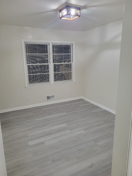 Building Photo - 172 Ruby Dr