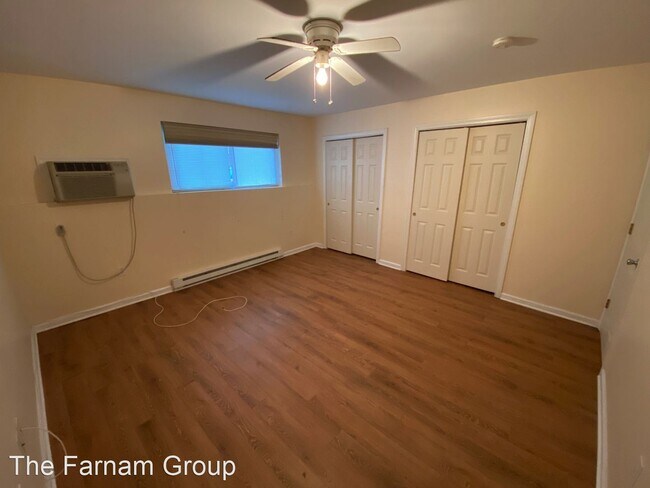 Building Photo - 1 br, 1 bath House - 63 Glade Street A2