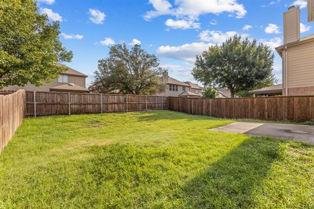 Building Photo - 10528 Cochron Dr