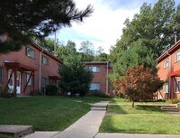 Building Photo - Minerva Townhouses
