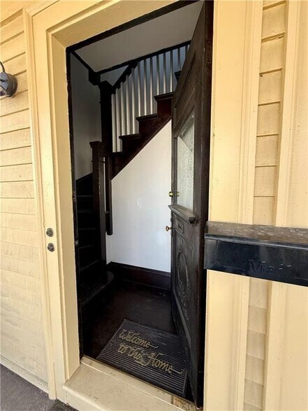 Building Photo - 38 Georgia Ave