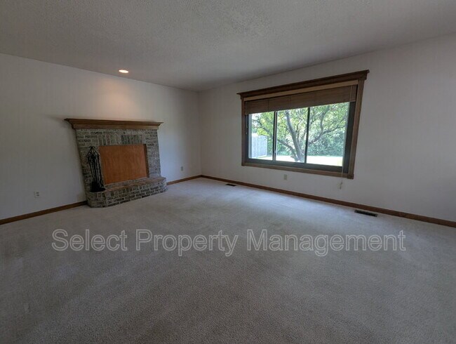 Building Photo - 10931 Smokey Ridge Pl