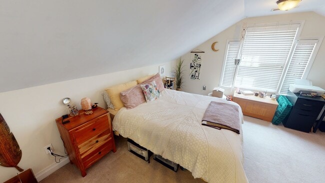 Building Photo - Adorable Plaza Midwood Bungalow For Rent