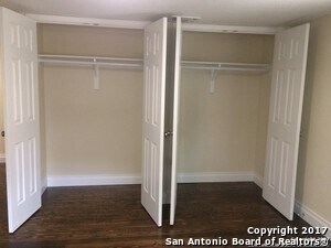 Building Photo - 10515 Hillbrook Dr