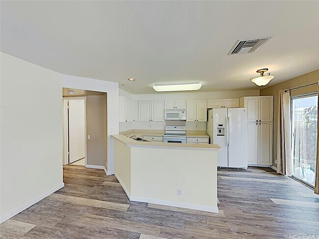 Building Photo - 91-546-546 Makalea St