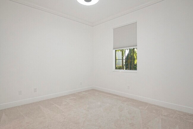 Building Photo - 24060 SW Firenze Wy