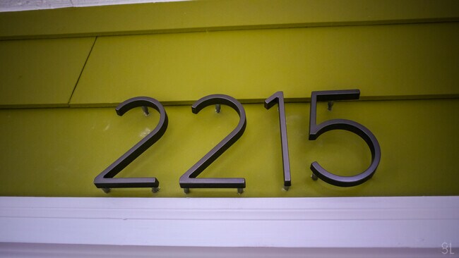 Building Photo - 2215 E John St