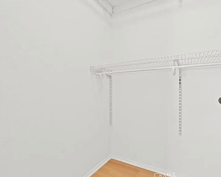 Building Photo - 3937 W 182nd St