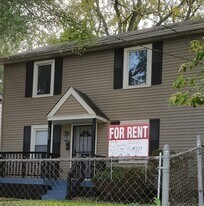 Building Photo - 3308 Kirby Ave