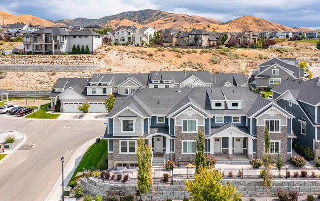 Building Photo - 3 Bedroom/2.5 Bathroom Townhouse in Lehi