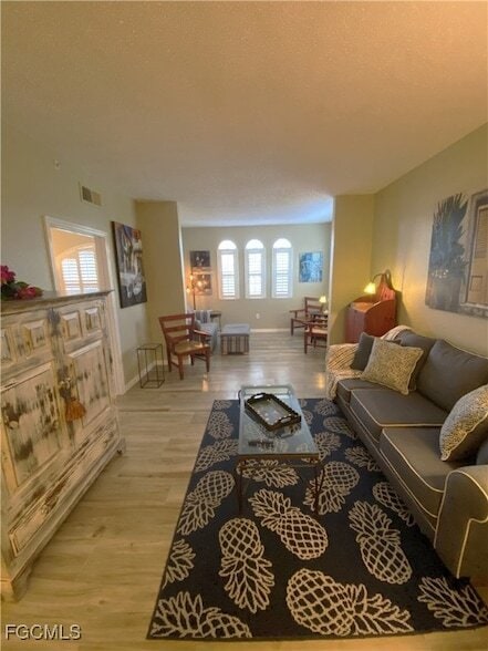 Primary Photo - 15585 Ocean Walk Circle