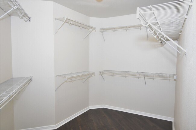 Building Photo - 4717 Foster Hill Ct