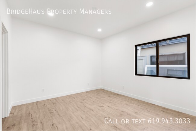 Building Photo - 3248 Clairemont Dr