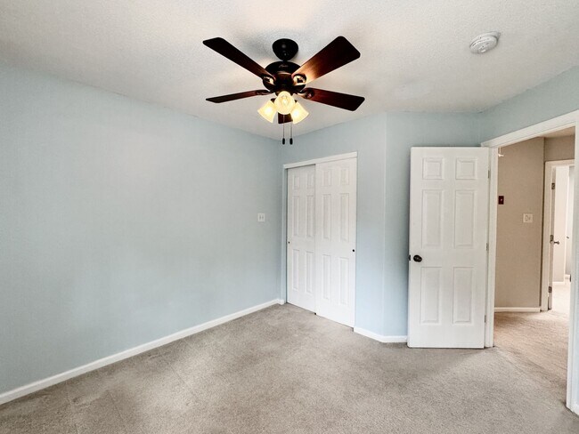 Building Photo - Ready 06-25-26! 4-Bedroom Home in Ocean Lakes! Nearby Bases - Fenced Backyard - Attached Garage!