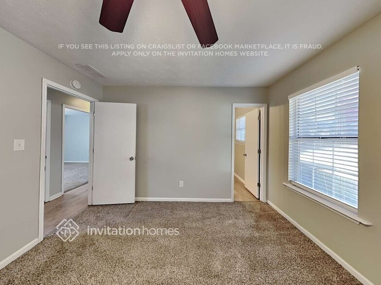 Building Photo - 60 Melton Way