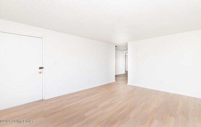 Building Photo - 2428 Weber Ln