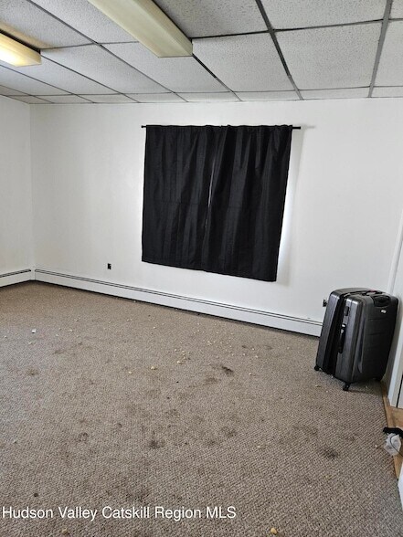 Building Photo - 477 Lattintown Rd