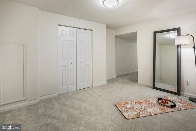 Building Photo - 6542 Cypress Point Rd