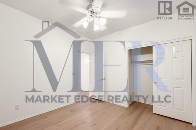 Building Photo - 4Bed/2.5Bath Home at Deer Valley Rd/67th Ave! $199 MOVE-IN SPECIAL! Ready for Immediate Move-In!