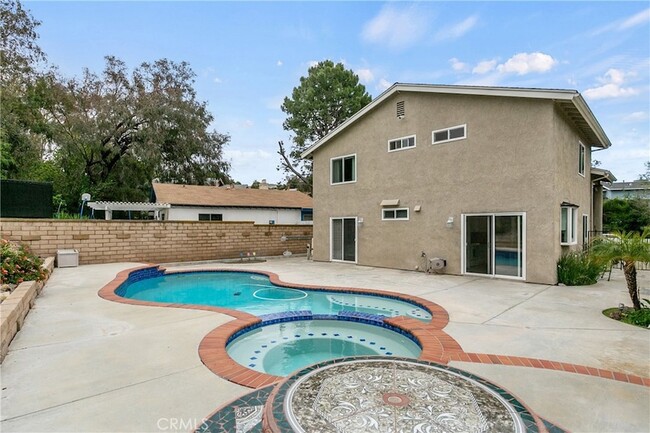 Building Photo - 27415 Sereno