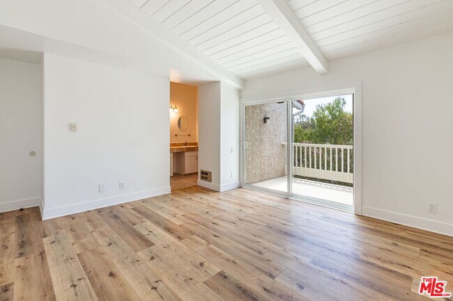 Building Photo - 28368 Rey De Copas Ln