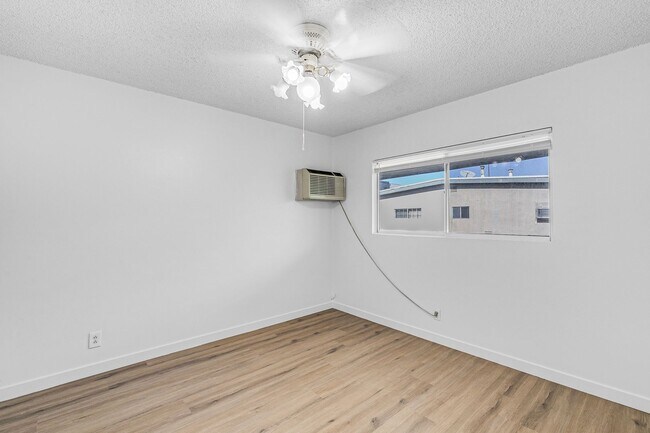 Building Photo - 6120 Radford Ave