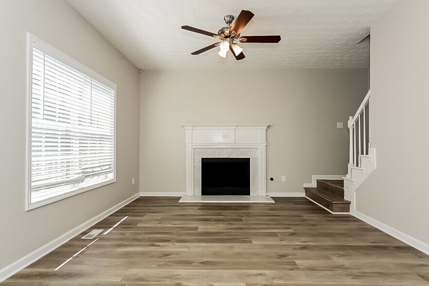 Building Photo - 7600 Crestwicke Crossing Dr