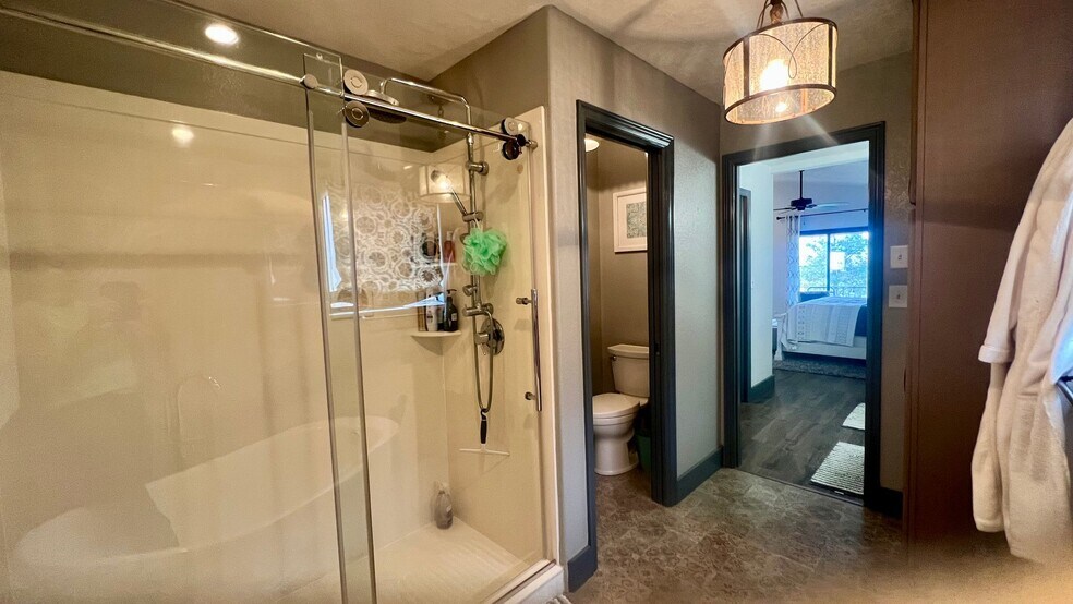 Building Photo - 2244 S Legacy Dr