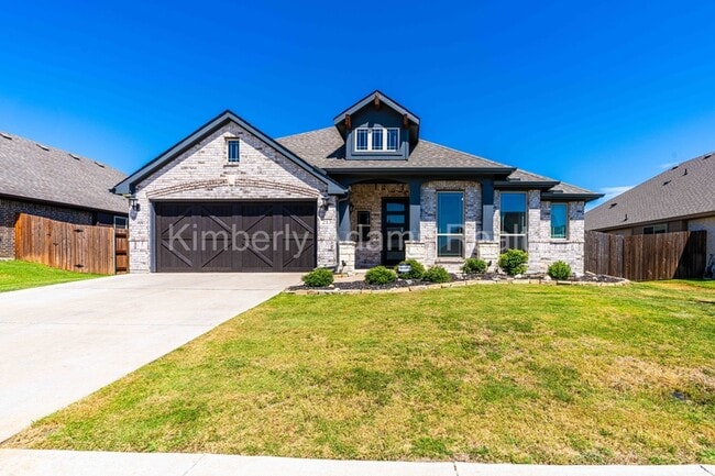 Building Photo - 213 Lariat Trail