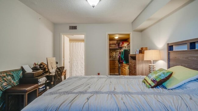 Building Photo - 8735 River Homes Lane