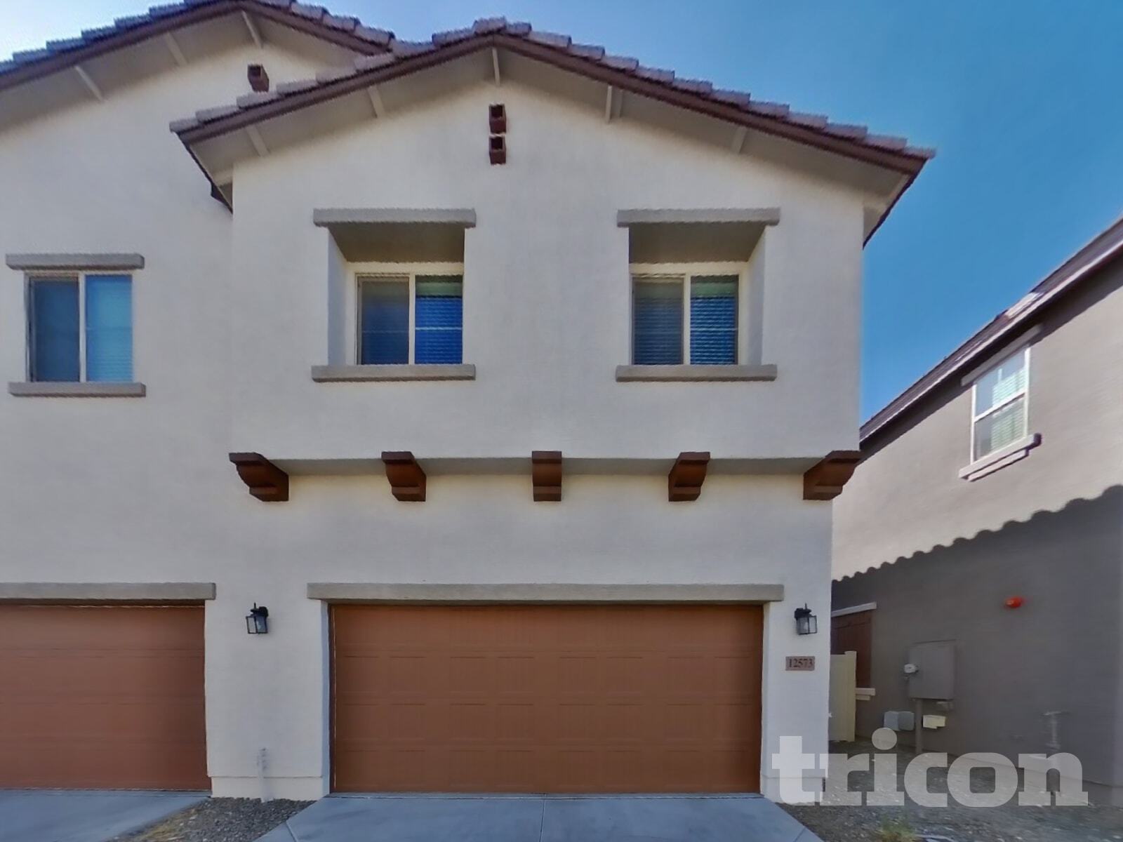 Building Photo - 12573 W Hummingbird Terrace