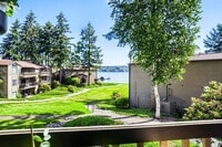 Building Photo - Lake Villas Condominiums ~ Redmond