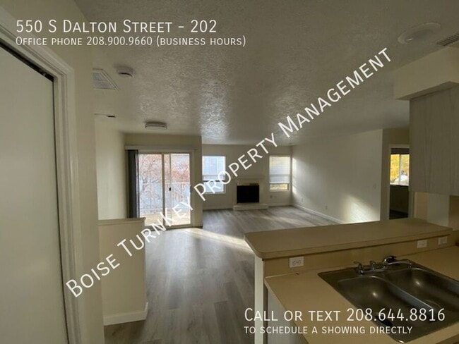 Building Photo - 550 S Dalton Ln