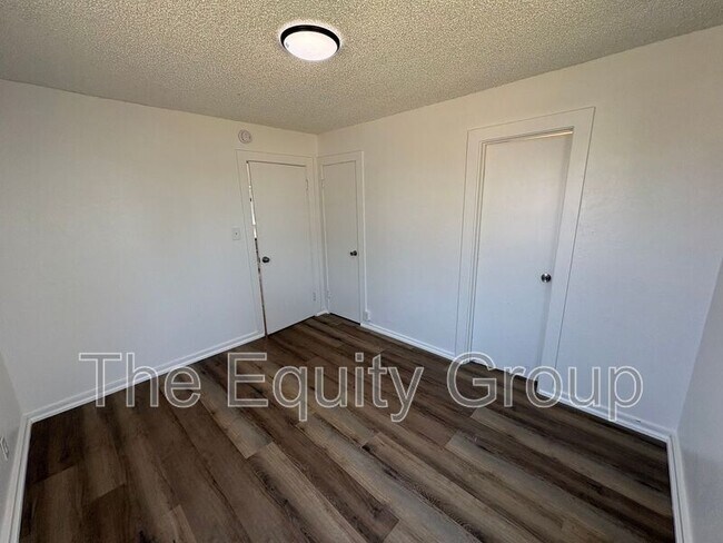 Building Photo - 337 N H St