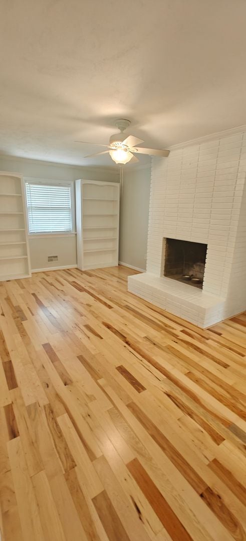 Building Photo - Walk to the river from this convenient rancher near Willow Oaks