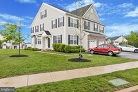 Building Photo - 209 Hillstone Cir