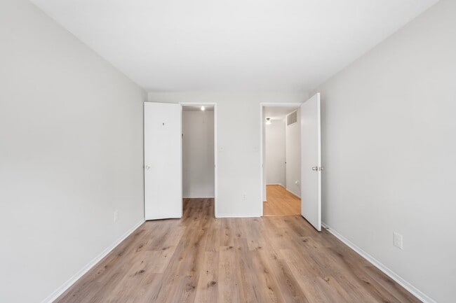Building Photo - 9453 Chadburn Pl