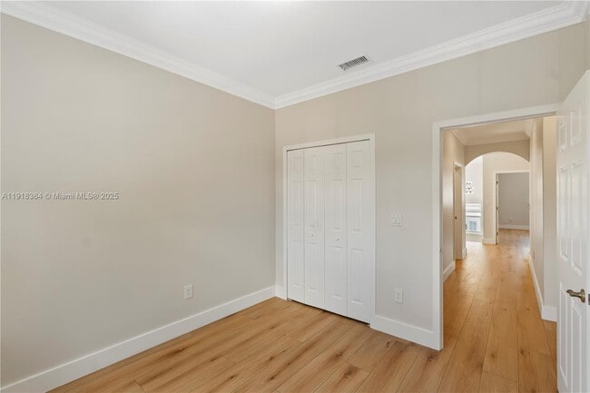 Building Photo - 11032 NW 48th Ln