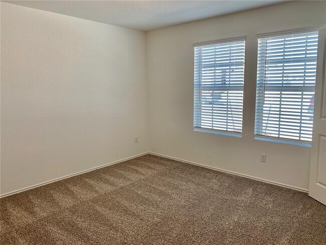 Building Photo - 3405 Mikayla Ct