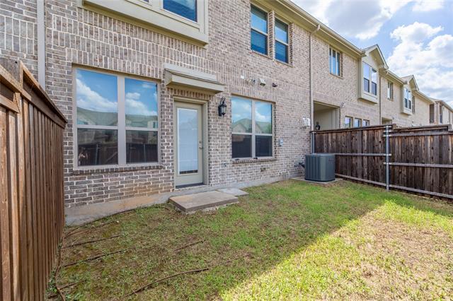 Building Photo - 3073 Galveston St